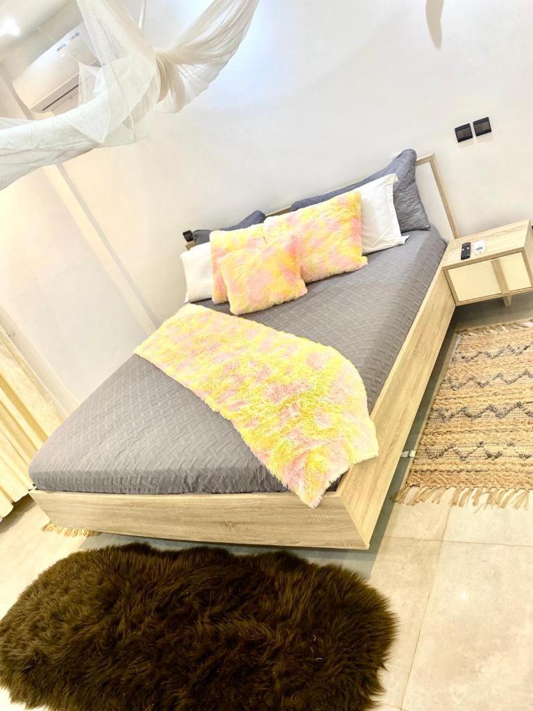 Luxury Suites Chester One Dakar Buitenkant foto