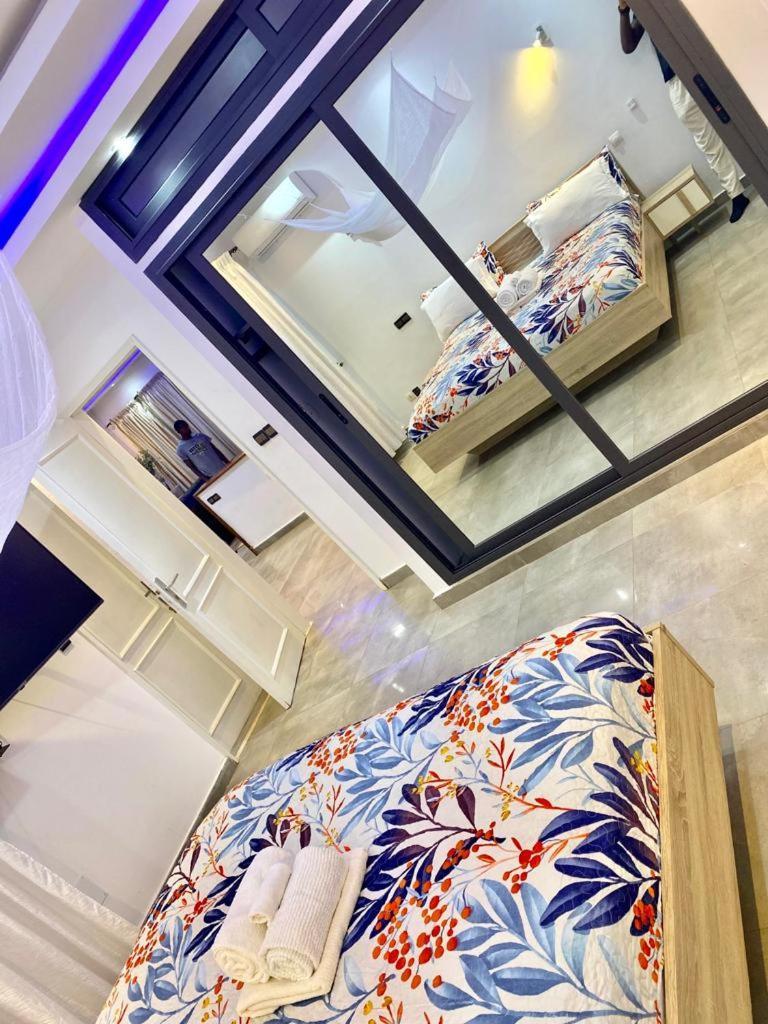 Luxury Suites Chester One Dakar Buitenkant foto
